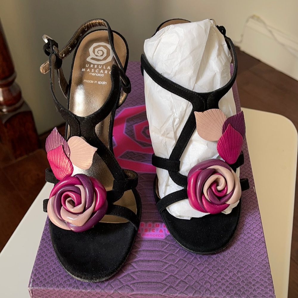 New! Ursula Mascaro suede shoes